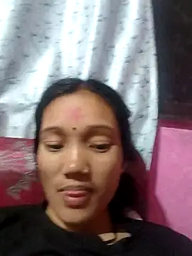 Snapshot of Zeelly chatting on October 2025 06:52:02 PM Zeelly online show from October 2025 06:52:02 PM