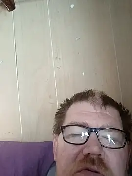 Spencer8181 online show from November 2025 03:01:02 PM