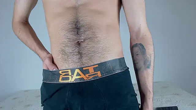 Nix Helios online show from October 2025 03:19:01 AM