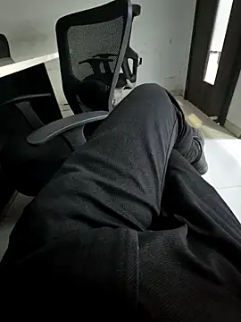 crawlerdrill online show from November 2025 11:55:02 AM