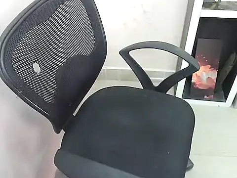 notty heena online show from November 2025 04:22:01 AM