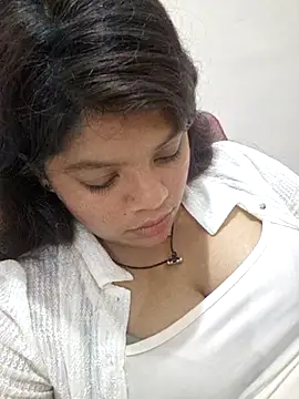 Snapshot of kajal77715 chatting on October 2025 03:34:02 PM kajal77715 online show from October 2025 03:34:02 PM