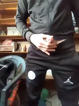 szabi1995 online show from November 2025 11:45:01 AM