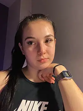 Polly29332 online show from October 2025 06:18:01 PM