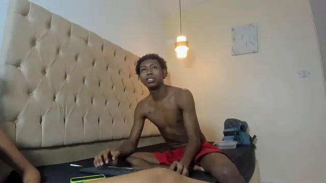 Hotblosson online show from November 2025 04:28:02 PM