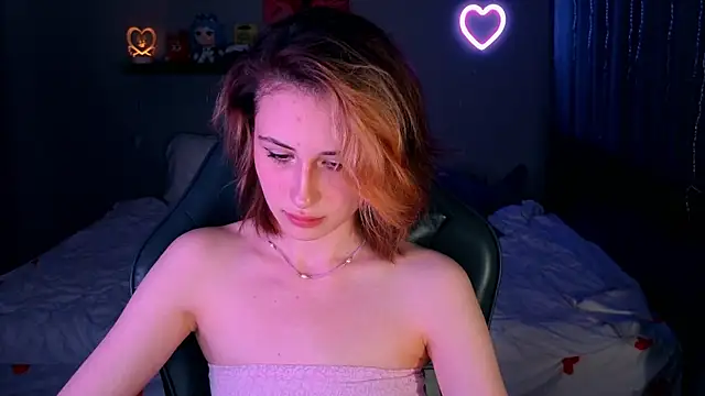 Snapshot of Keti_moon chatting on June 2026 07:57:01 PM Keti moon online show from June 2026 07:57:01 PM