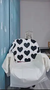 DJEVERY2025 online show from November 2025 12:53:01 AM