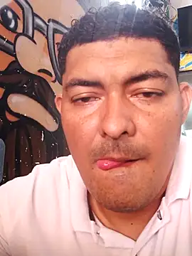 sexyandres 23 online show from June 2026 07:05:01 PM