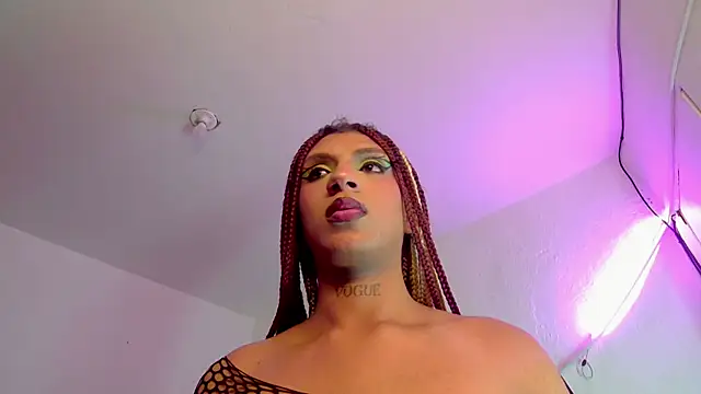 Snapshot of Trix_ebony chatting on February 2026 03:26:02 AM Trix ebony online show from February 2026 03:26:02 AM