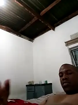 MyGuy352 online show from December 2025 04:18:02 AM