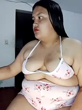 natt-bigass online show from November 2025 02:32:01 AM