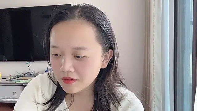 Snapshot of Lily63 chatting on October 2025 07:31:01 AM Lily63 online show from October 2025 07:31:01 AM