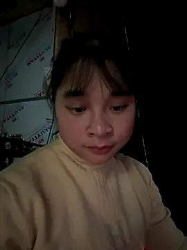 Linh-xxx online show from January 2026 08:39:02 AM