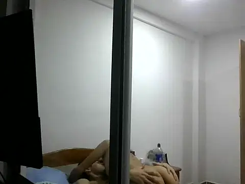 calkestis12 online show from December 2025 05:36:02 AM