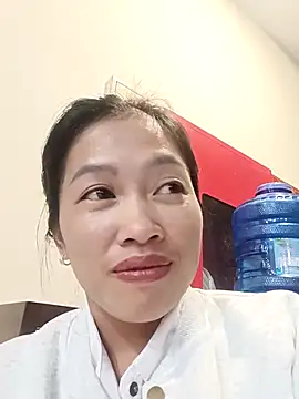 -Paige- online show from October 2025 03:24:01 PM