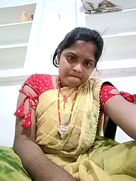 Snapshot of Manya_cute chatting on October 2025 01:00:02 PM Manya cute online show from October 2025 01:00:02 PM