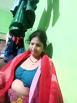 Karishma cute online show from November 2025 03:12:02 PM