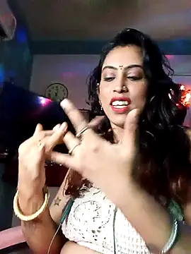 Darling Annie online show from October 2025 06:32:01 PM