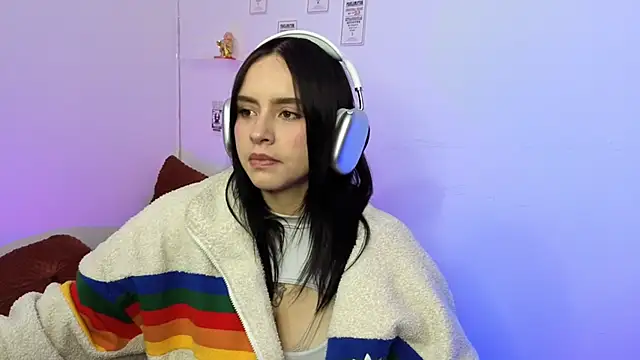 Emily Lindey online show from February 2026 02:26:01 AM