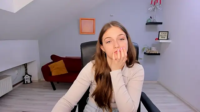 AnneWilsonn online show from April 2026 11:24:02 AM