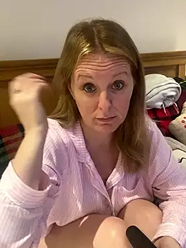 madamlillyrose online show from January 2026 11:23:01 AM