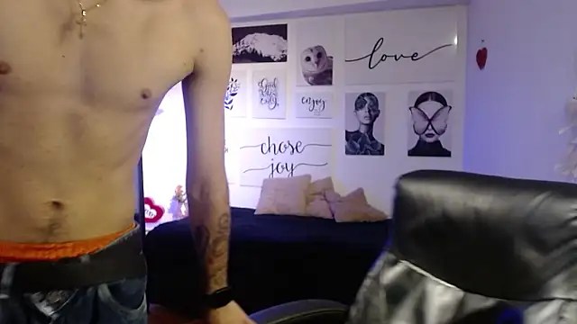 AmethystShadow17 online show from March 2026 08:26:01 PM