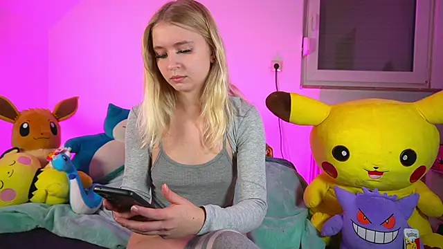 LillyOcean online show from December 2025 02:02:02 PM