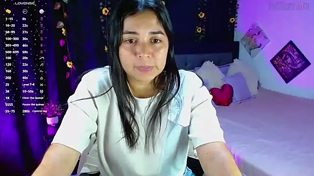 Snapshot of HaannaAGT chatting on October 2025 12:22:02 AM HaannaAGT online show from October 2025 12:22:02 AM