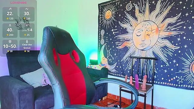 Snapshot of Cat__Moon__ chatting on July 2026 06:51:02 PM Cat Moon online show from July 2026 06:51:02 PM