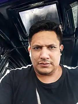 Snapshot of WIlGar1993 chatting on March 2026 04:13:02 PM WIlGar1993 online show from March 2026 04:13:02 PM