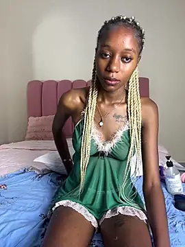 NyahHeat online show from May 2026 03:56:01 AM