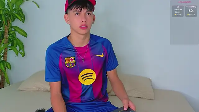 Axel Cody  online show from July 2026 02:32:02 PM