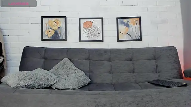 MATEO HUNTER online show from December 2025 12:29:01 AM