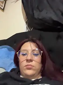 Zoe fire online show from December 2025 11:35:02 PM