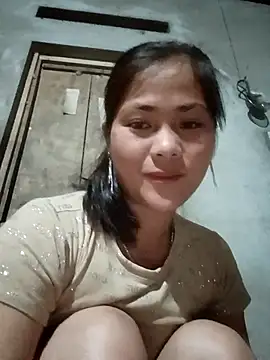 Lyssa-a online show from April 2026 10:23:02 PM