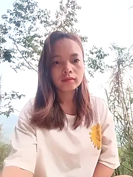 Nguyet2k4 online show from April 2026 10:51:01 PM