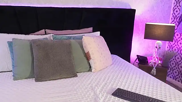 mariianna lopez  online show from March 2026 07:29:01 PM