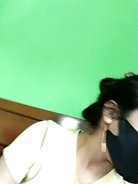 Jaya-Ray online show from November 2025 03:49:02 AM