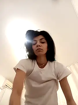 ReneeVoss online show from February 2026 02:49:02 AM