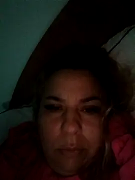 Snapshot of BelleInna chatting on April 2026 07:11:02 PM BelleInna online show from April 2026 07:11:02 PM