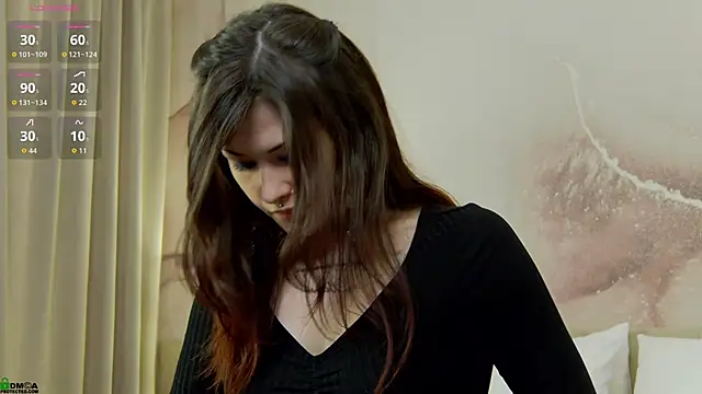 Snapshot of VivienTease chatting on October 2025 01:41:02 AM VivienTease online show from October 2025 01:41:02 AM