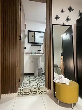 Snapshot of _purplebitch chatting on October 2025 10:32:02 PM  purplebitch online show from October 2025 10:32:02 PM