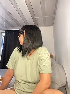 Snapshot of _purplebitch chatting on October 2025 11:14:02 AM  purplebitch online show from October 2025 11:14:02 AM