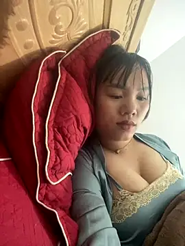 Snapshot of hanaa-show chatting on October 2025 02:40:01 PM hanaa-show online show from October 2025 02:40:01 PM