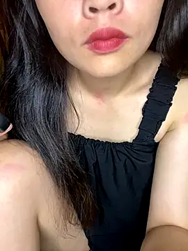 Snapshot of -HaLinh chatting on October 2025 02:21:02 PM -HaLinh online show from October 2025 02:21:02 PM