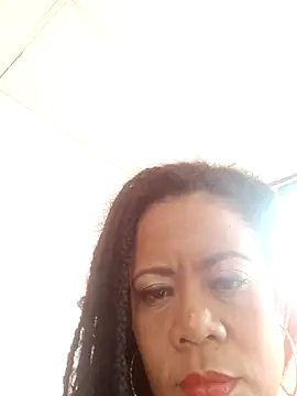 aura stp latina online show from November 2025 02:39:02 PM