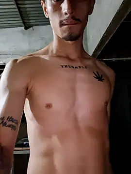 Snapshot of Luciferinthestreet chatting on October 2025 02:01:02 AM Luciferinthestreet online show from October 2025 02:01:02 AM