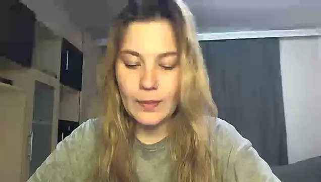 Alise21 online show from July 2026 07:45:02 AM