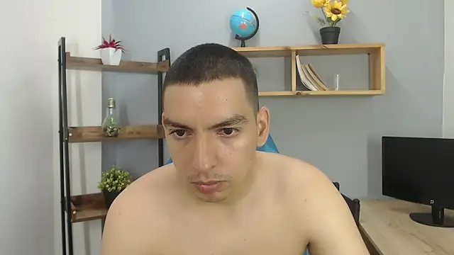 Snapshot of Axel_Stones_ chatting on October 2025 01:55:02 PM Axel Stones  online show from October 2025 01:55:02 PM