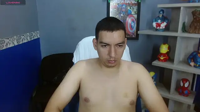 Snapshot of Axel_Stones_ chatting on October 2025 01:34:02 PM Axel Stones  online show from October 2025 01:34:02 PM